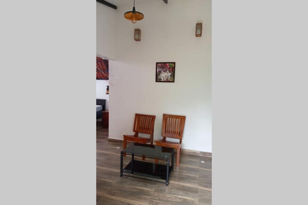 Farmstay In ചില്ലുകൂടാരം At Les Domki Et Al. Vagamon Bagian luar foto
