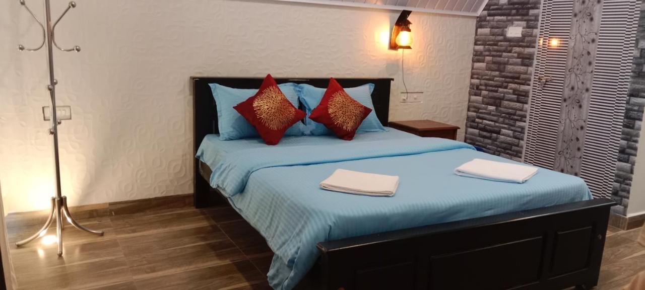 Farmstay In ചില്ലുകൂടാരം At Les Domki Et Al. Vagamon Bagian luar foto